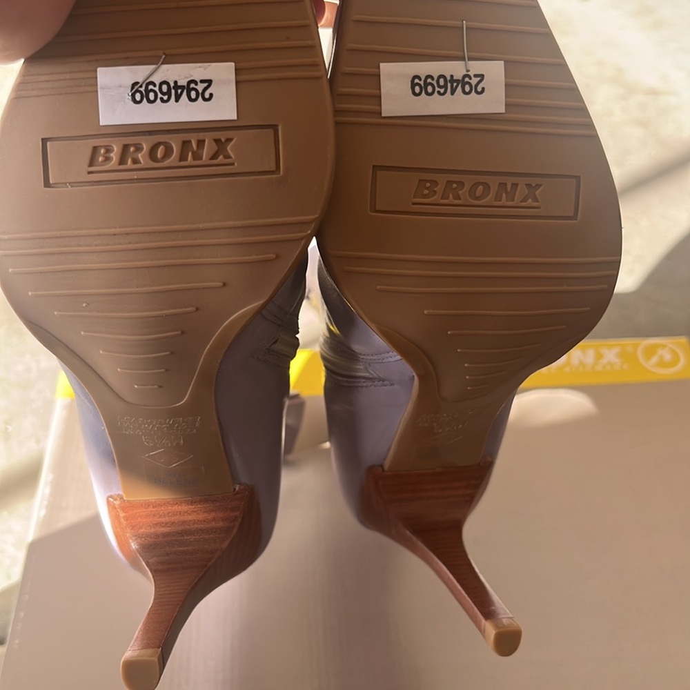 Bronx Boot - Picture 4 of 4